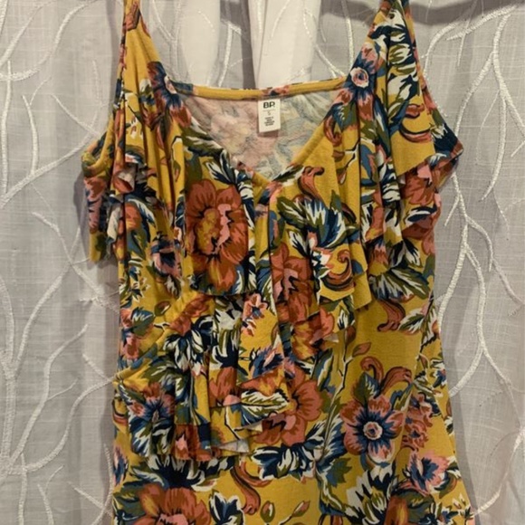 BP Floral Bodysuit - Picture 2 of 4